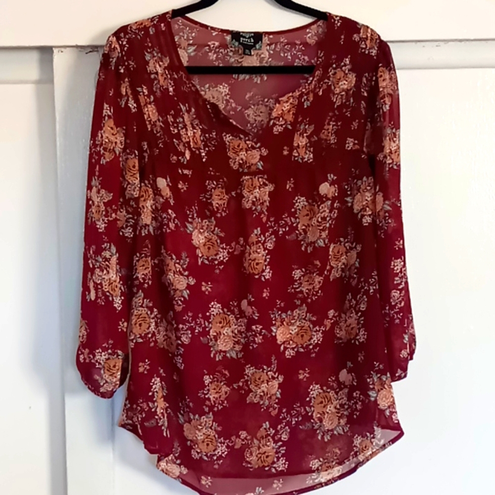 Sheer Quarter Sleeve Blouse